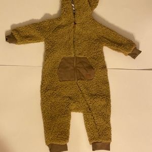 Baby bodysuit